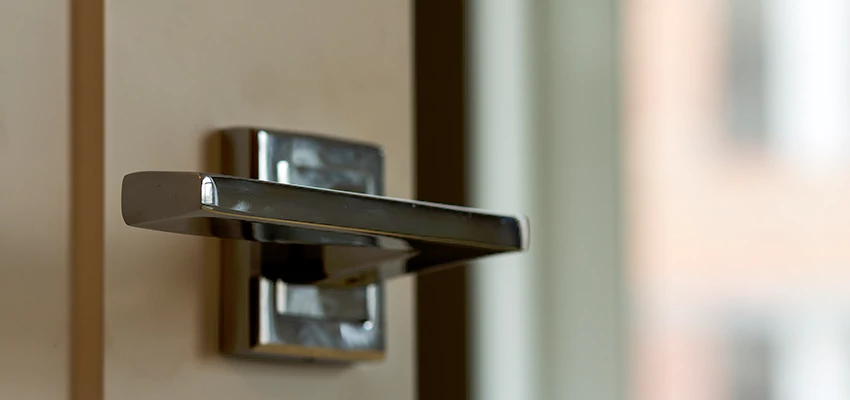Door Lever Knob Repair in Plantation, Florida