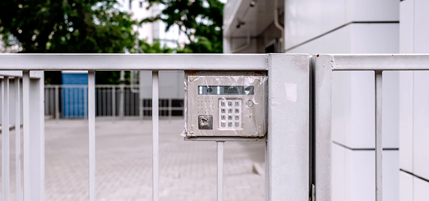 Gate Locks For Metal Gates in Plantation, Florida