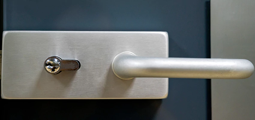 Change Patio Door Locks in Plantation, Florida